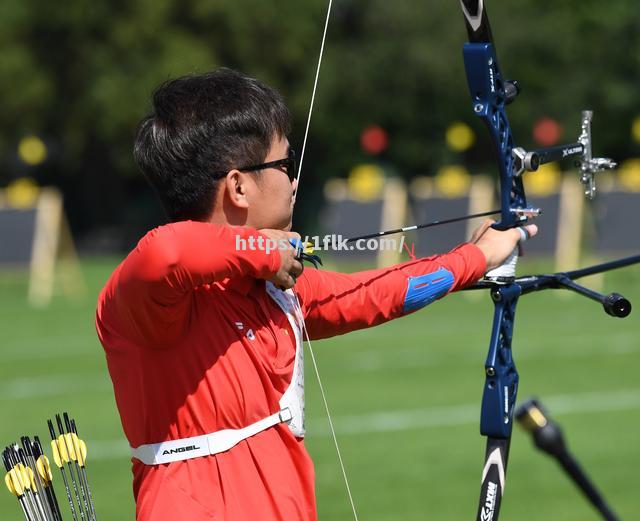 德国射箭队一举拿下冠军