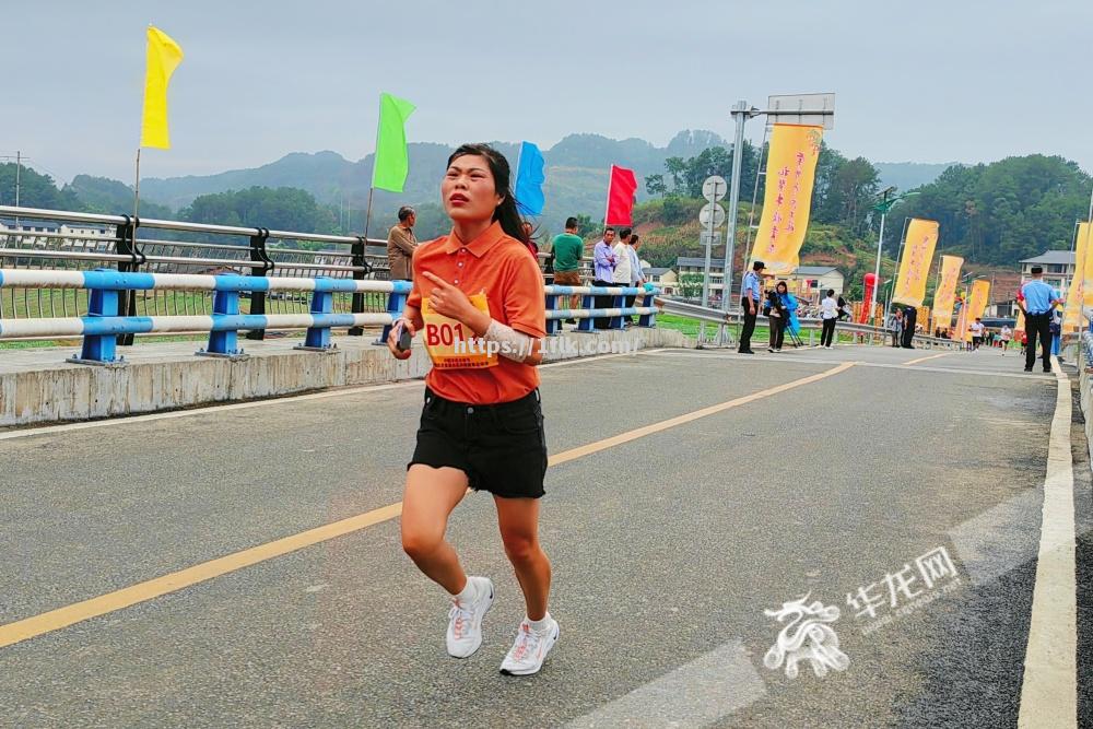 奋力跃跃欲试，争夺一席之地